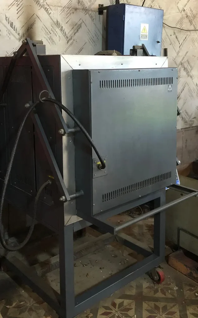 Horno para Tratamientos Termicos